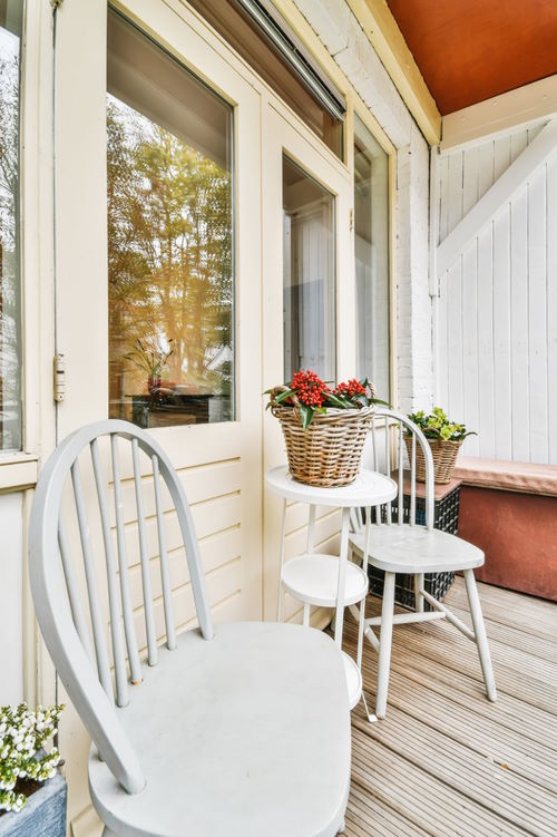porch chairs image